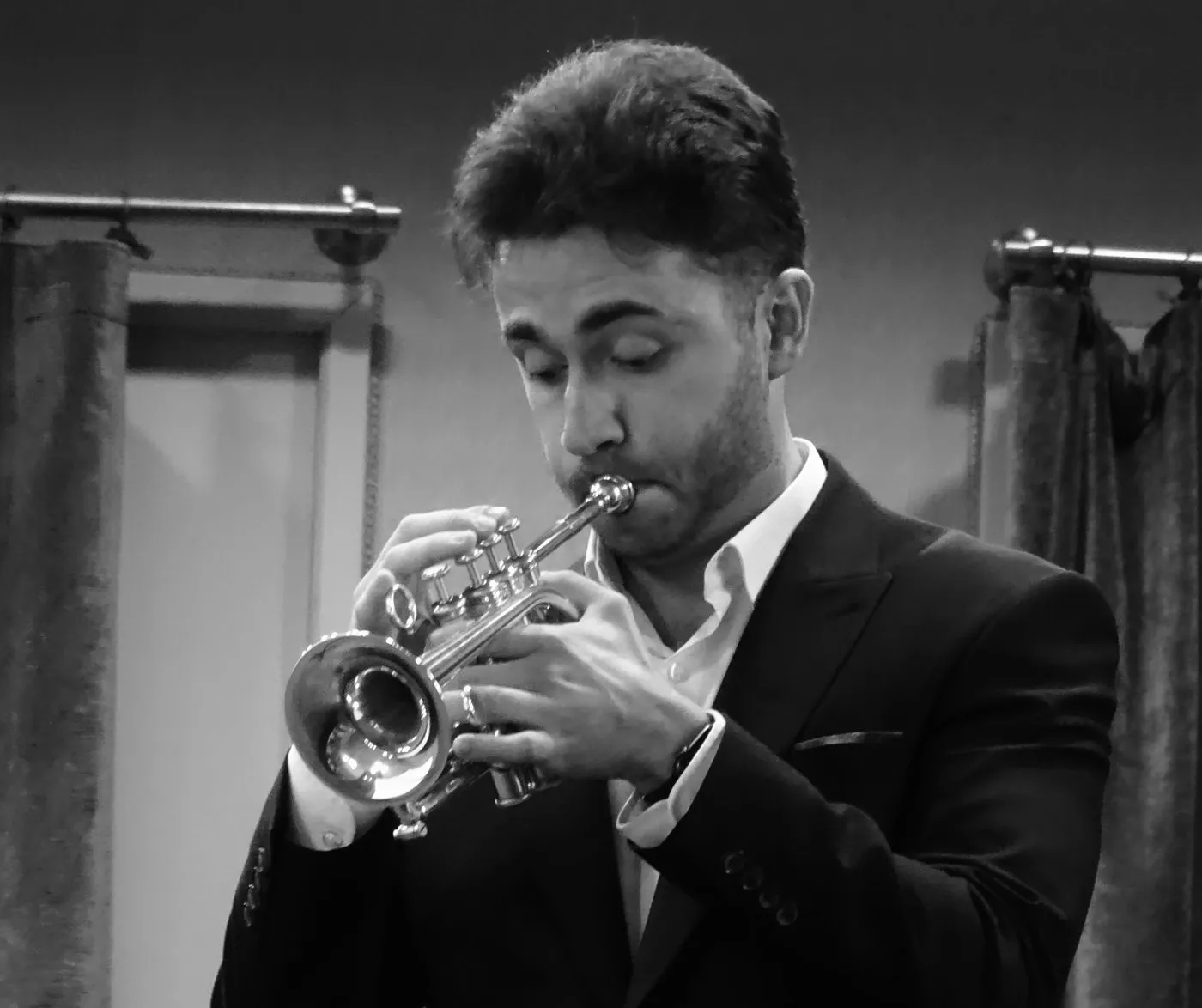 Bence Fleischer performing at the Liszt Academy