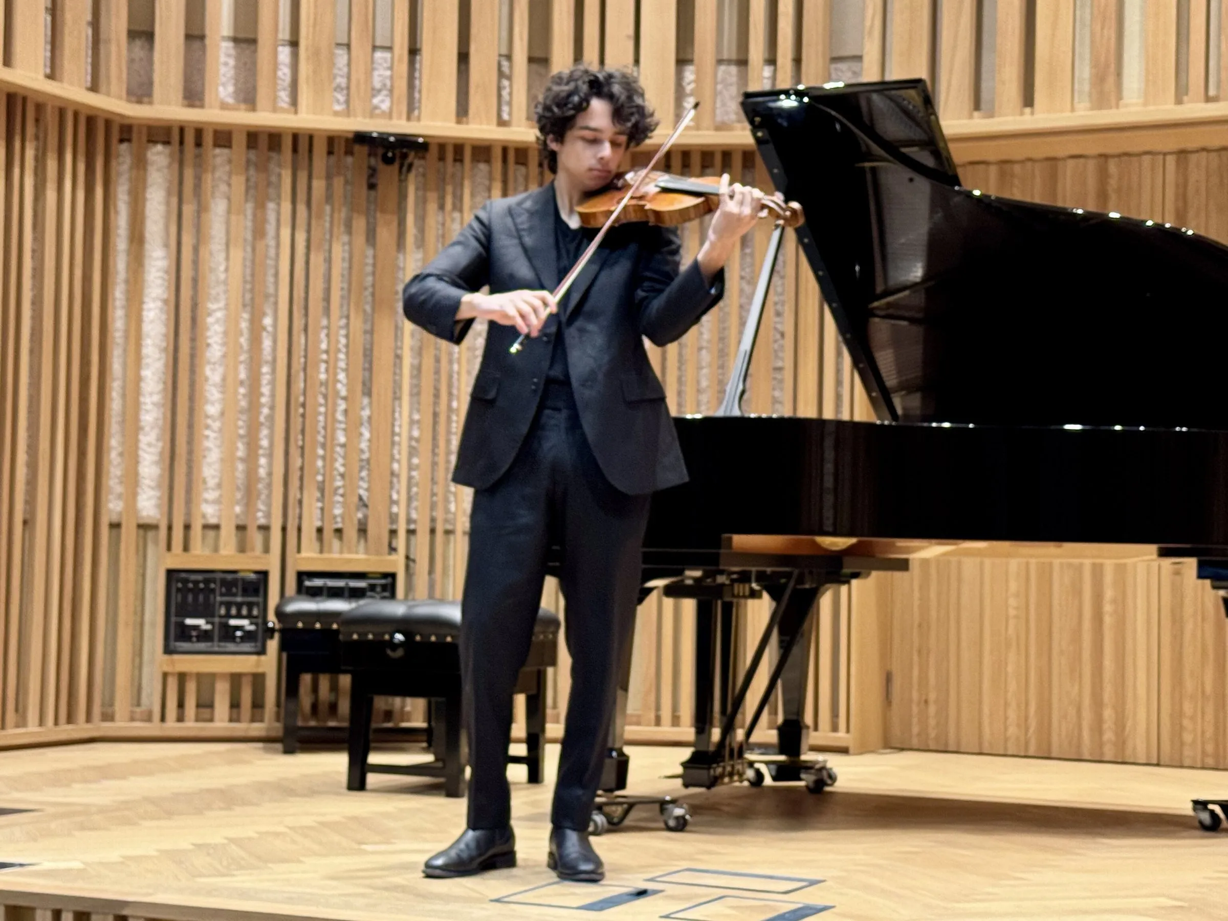 A DYMF performance at New College, Oxford